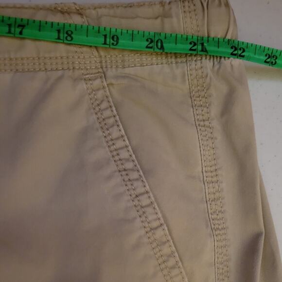 Izod Luxury Sport Tan Elastic Waist Zip & Button Closure Flat Front Shorts - 44 - Picture 4 of 6
